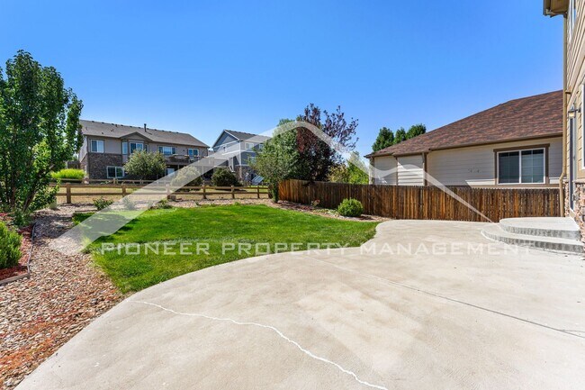Building Photo - Spacious Home with Fenced Yard and Central AC