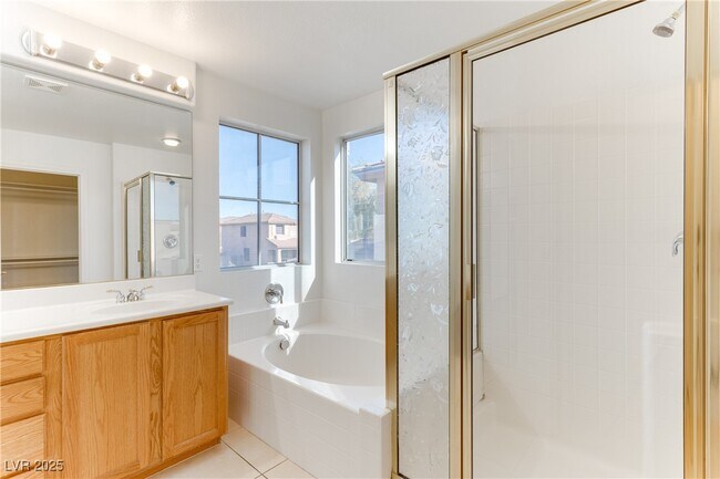 Building Photo - 523 Moses Lake Ct