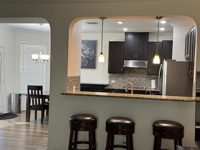 Building Photo - 505 Weizenbock Ln