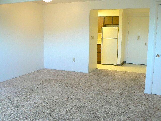 Building Photo - 2 bedroom in Billings MT 59102