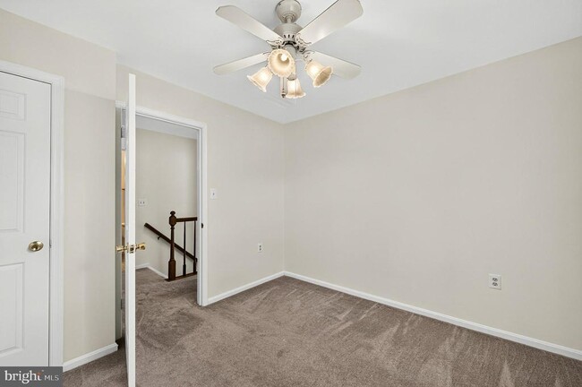 Building Photo - 14560 Creek Branch Ct