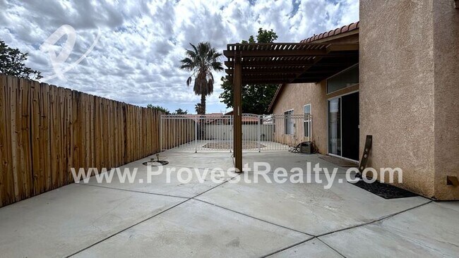 Building Photo - 12511 Townhill Ct