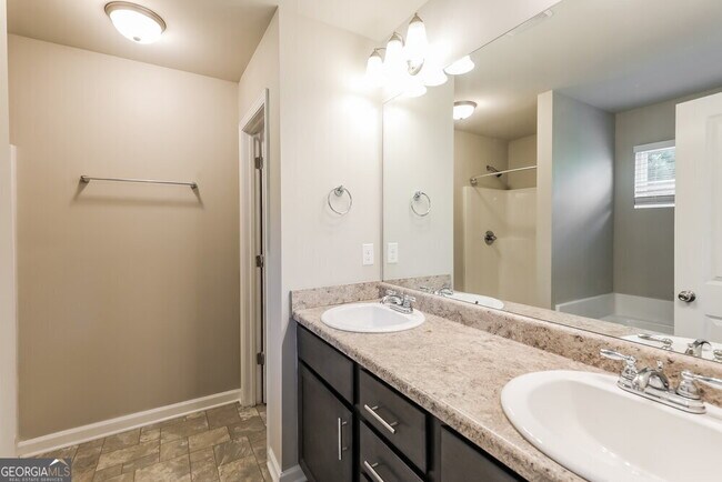 Building Photo - 11147 Shadow Creek Terrace