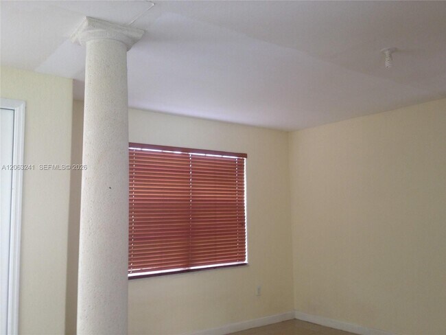 Building Photo - 17615 SW 135th Ave