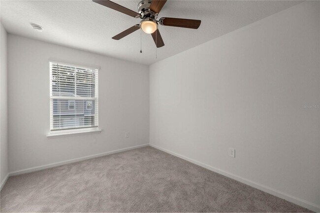 Building Photo - 3613 SE 37th Ct