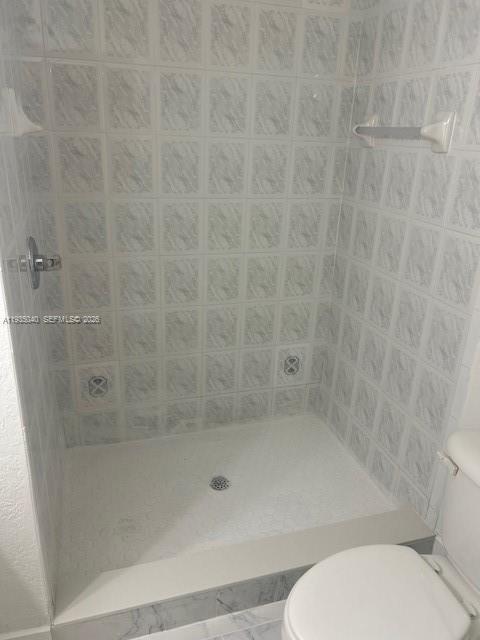 Building Photo - 37 W 11th St