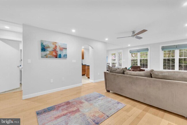 Building Photo - 1618 Fitzgerald Ln