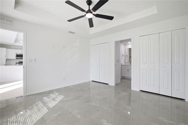 Building Photo - 416 Pinehurst Ave