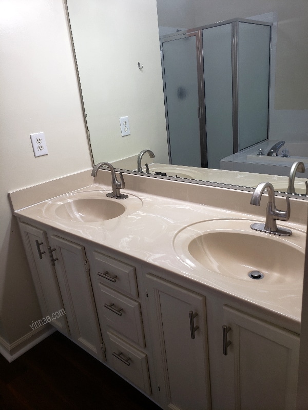 Building Photo - 805 Shadowberry Crest