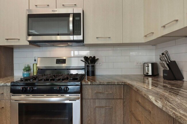 Building Photo - 28294 Ferry Rd