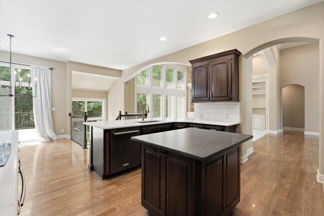 Building Photo - 9638 Zarda Dr