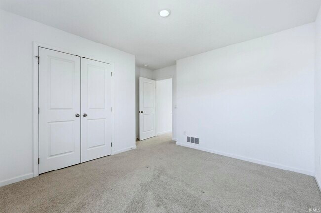 Building Photo - 4152 Bradley Dr