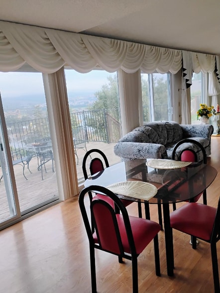 Building Photo - 106 Luann Ct