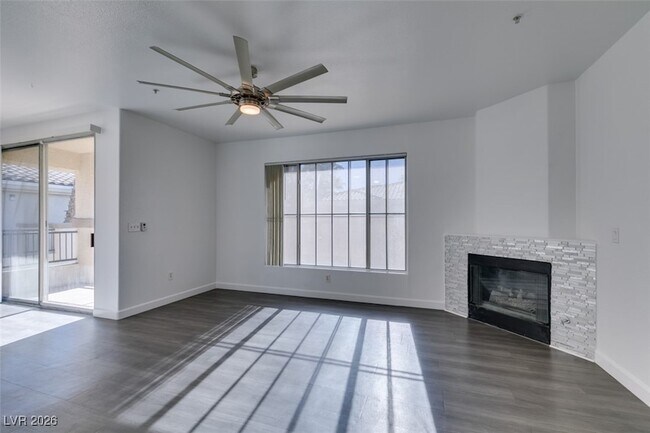 Building Photo - 7147 S Durango Dr