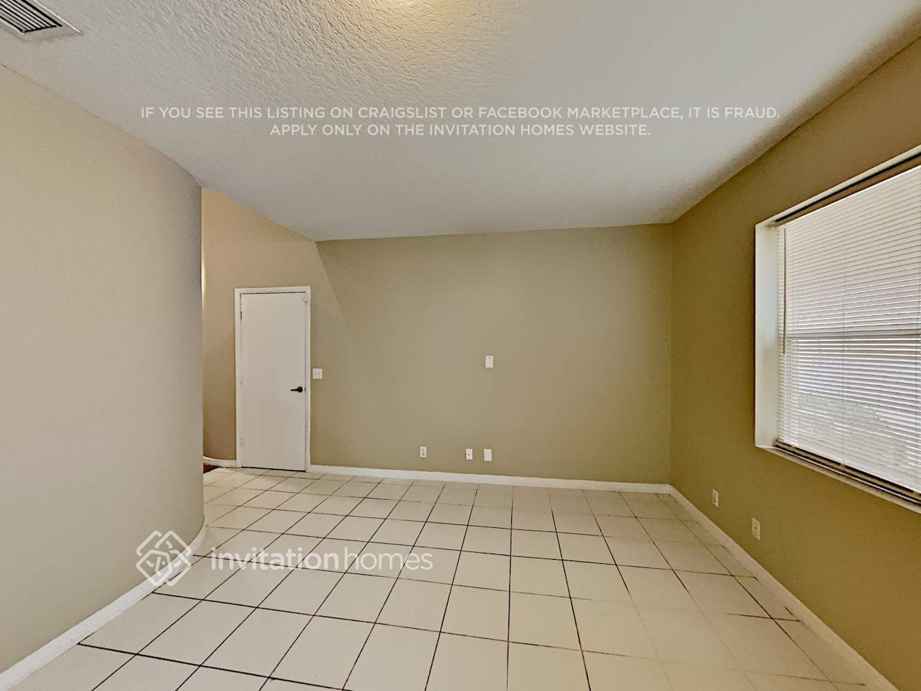 Building Photo - 3811 Jasmine Ln