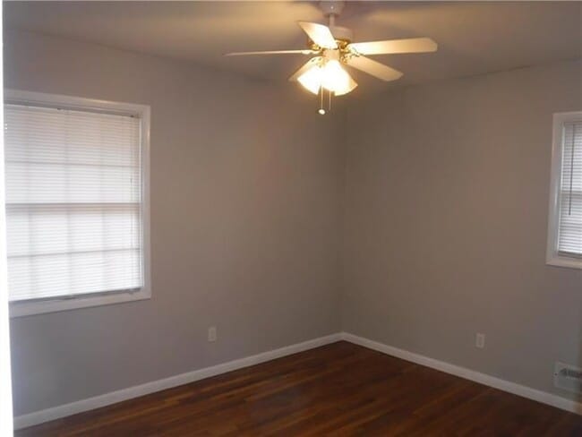 Building Photo - 4469 Leonora Dr