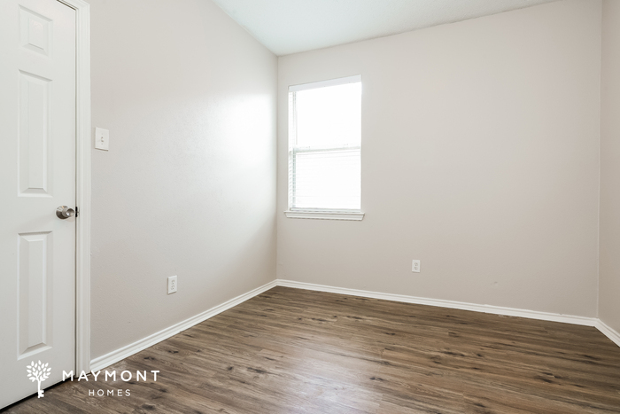 Building Photo - 510 Blueberry Hill Ln