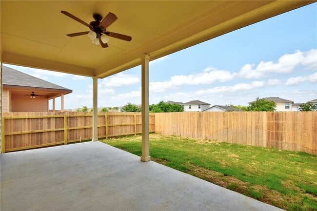 Building Photo - 467 Jack Rabbit Ln