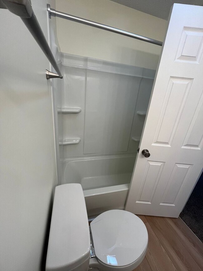 Building Photo - 3 bedroom, brand new!!