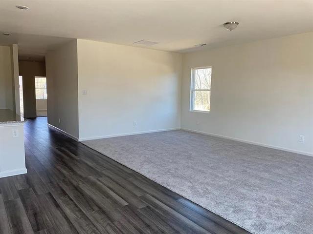 Building Photo - 760 Richmond Dr