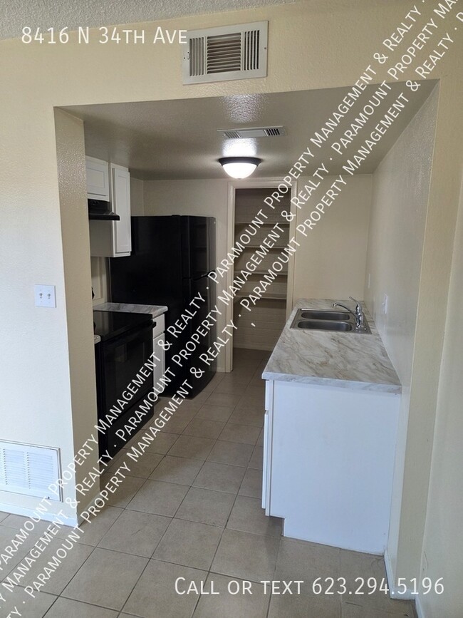 Building Photo - 8416 N 34th Ave