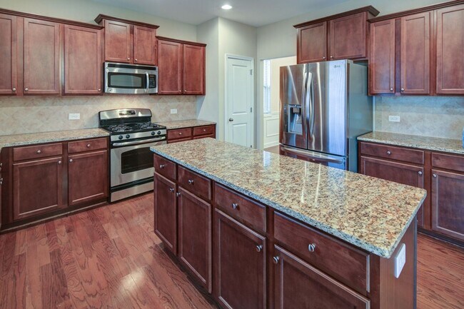 Building Photo - Welcome to your dream home in the gated La...