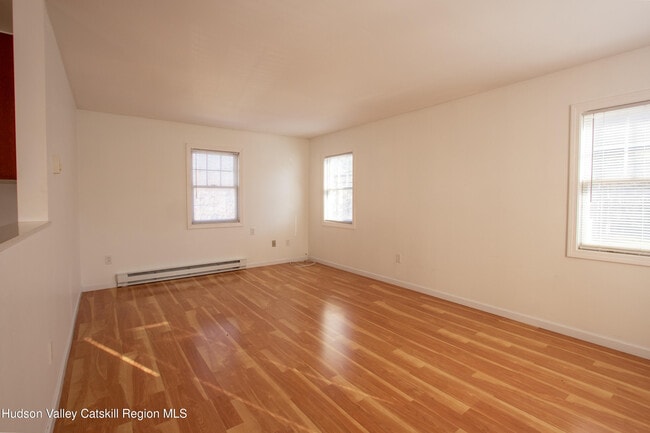 Building Photo - 2262 NY-66