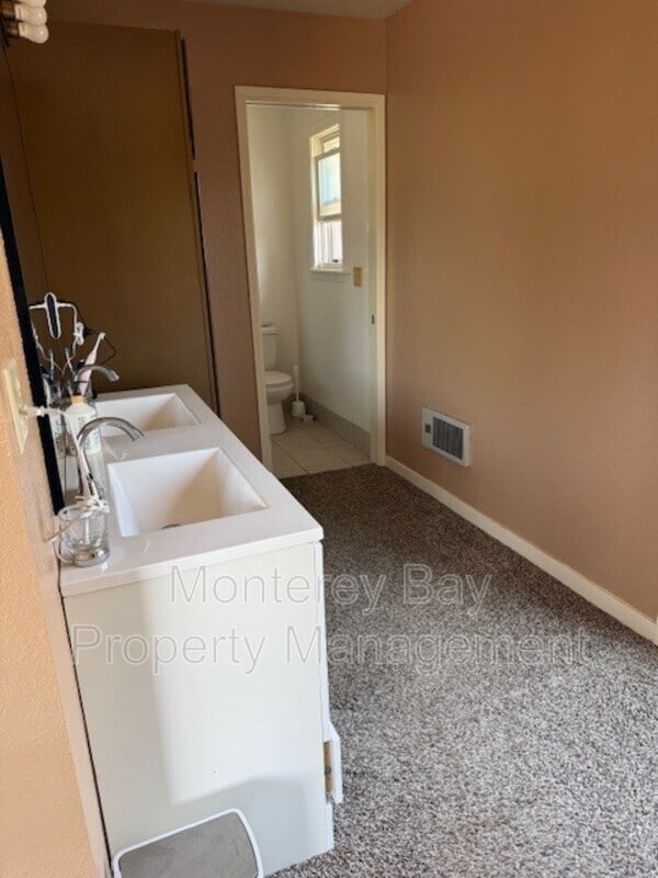 Building Photo - 22 Encina Ave