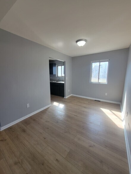 Building Photo - 1808 N James H McGee Blvd