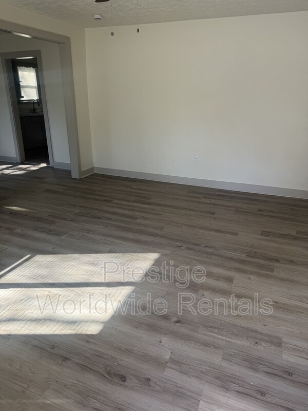 Building Photo - 2726 Lumpkin Ct