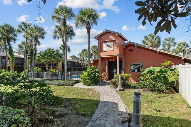 Building Photo - 784 E Michigan St