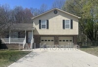 Building Photo - 2623 Crestpark Rd