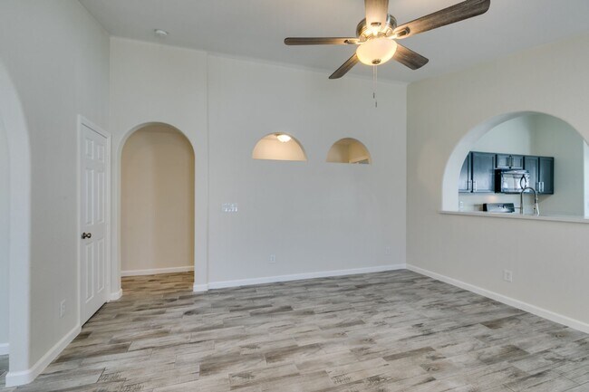 Building Photo - Beautiful 3 bedroom home near South Summerlin!