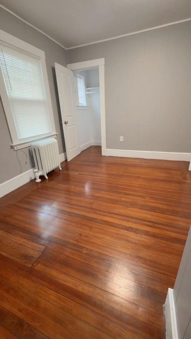 Building Photo - 38 Glen Rd