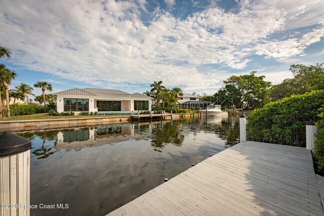 Building Photo - 5 Cache Cay Dr