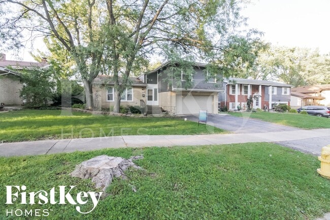 Building Photo - 1332 Jamie Ln