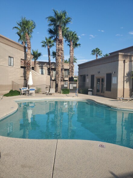 Building Photo - 10401 N Saguaro Blvd