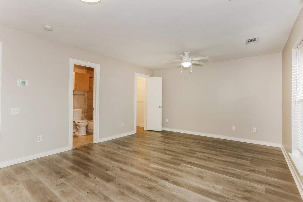 Building Photo - 4614 Lester Dr