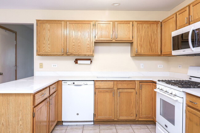 Building Photo - 5111 Wildflower Ct