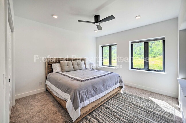 Building Photo - 30610 Boot Ct