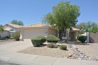 Building Photo - 6814 W Louise Dr