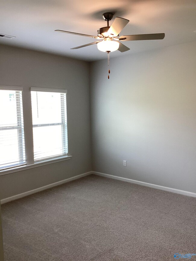 Building Photo - 28589 Whitehall Ln