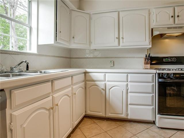 Building Photo - 5018 Wenonah Dr