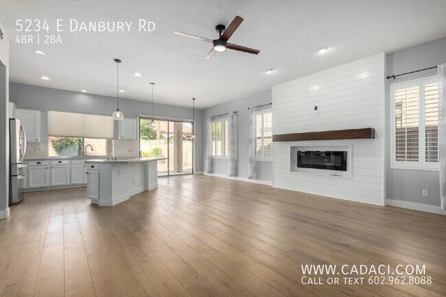Building Photo - 5234 E Danbury Rd