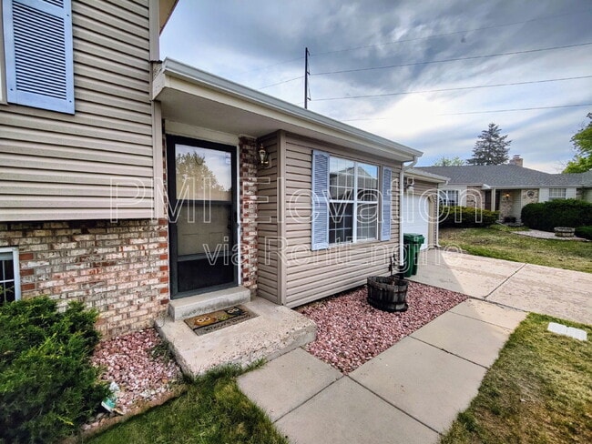 Building Photo - 16938 E Prentice Pl