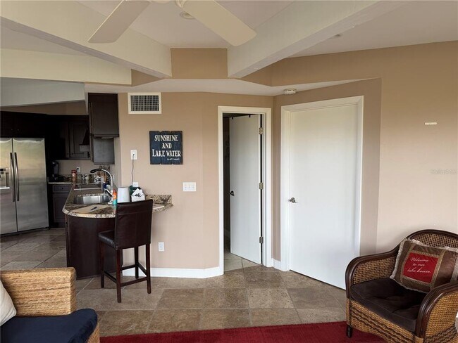 Building Photo - 15760 SE 140th Ave