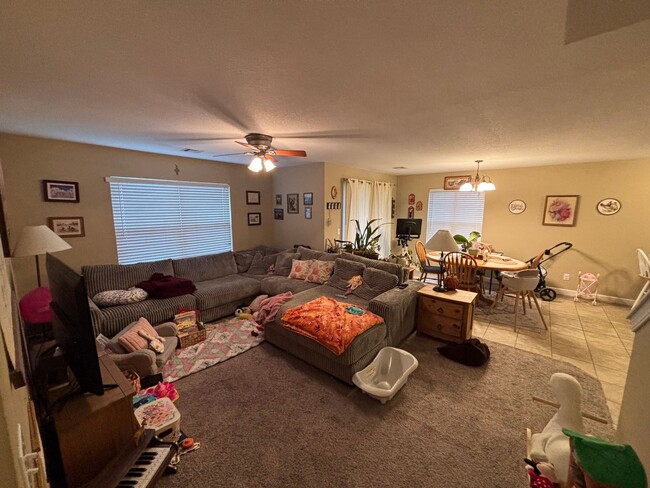 Building Photo - Spacious 3 Bed / 2.5 Bath Duplex – West Manhattan