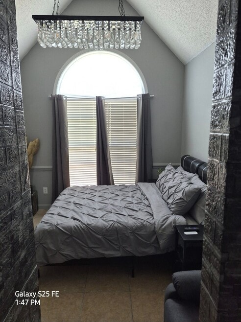 Building Photo - 1427 Amaryllis Way