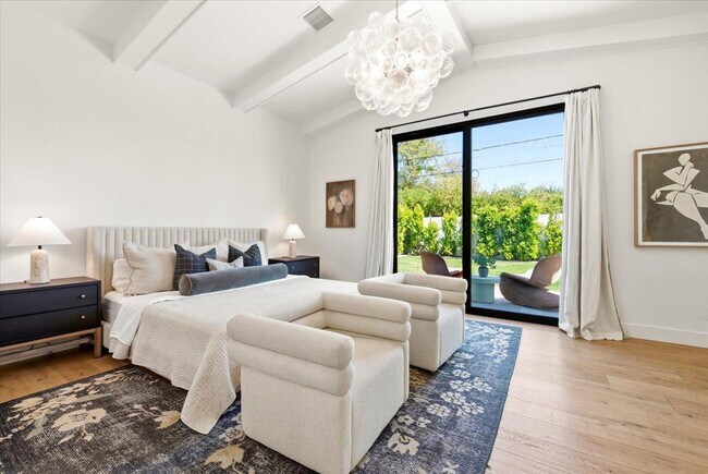 Building Photo - 3631 N 54th Ct