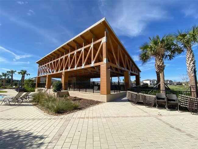Building Photo - 4124 Hanover Dr
